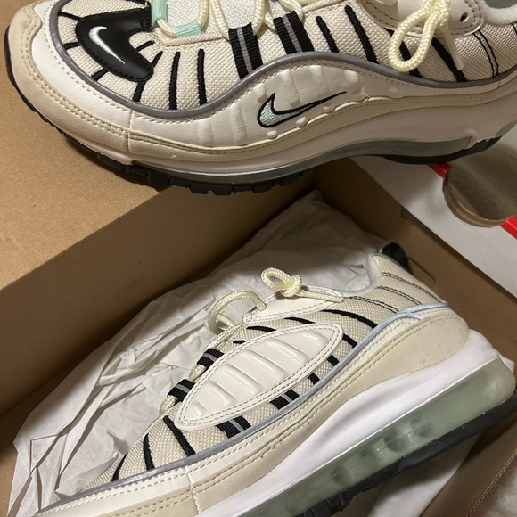 Nike Air Max 98 Beige and Black Sneakers - Picture 2 of 3